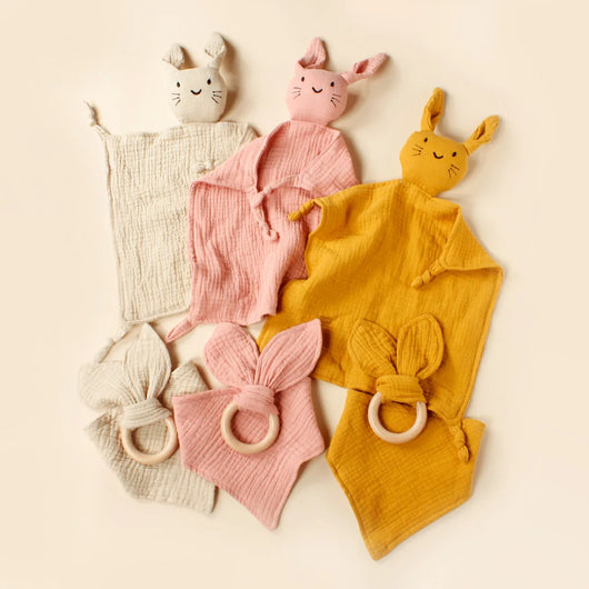 Muslin Bib, Burp Cloth and Teething Ring Set, product photo 2